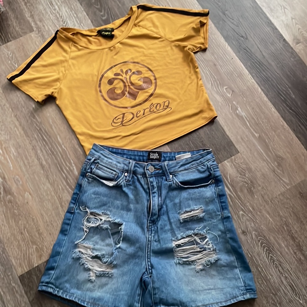 Vintage Deréon Crop